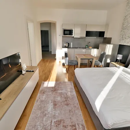 Vienna Lotus Apartments Extérieur photo