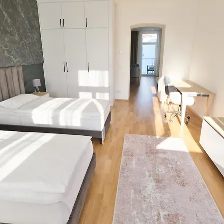 Vienna Lotus Apartments Extérieur photo