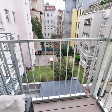 Vienna Lotus Apartments Extérieur photo