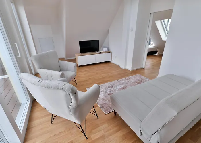 Vienna Lotus Apartments